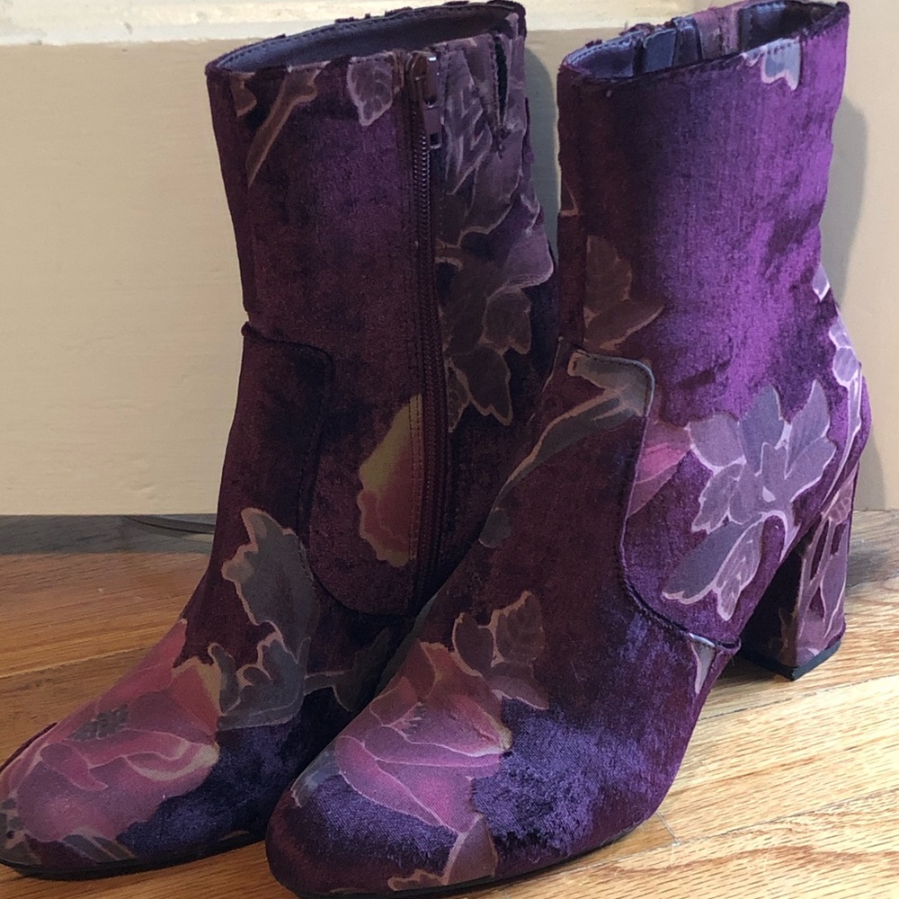 Steve Madden Velvet Booties